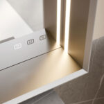 Pigreco aluminium-framed rectangular mirror with integrated light  - Ideagroup