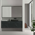 Pigreco aluminium-framed rectangular mirror with integrated light  - Ideagroup
