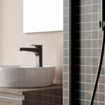 Sindy round ceramic countertop washbasin  - Ideagroup