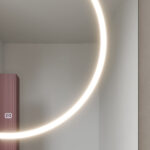 Square mirror Style with a luminous screen-printed circle  - Ideagroup
